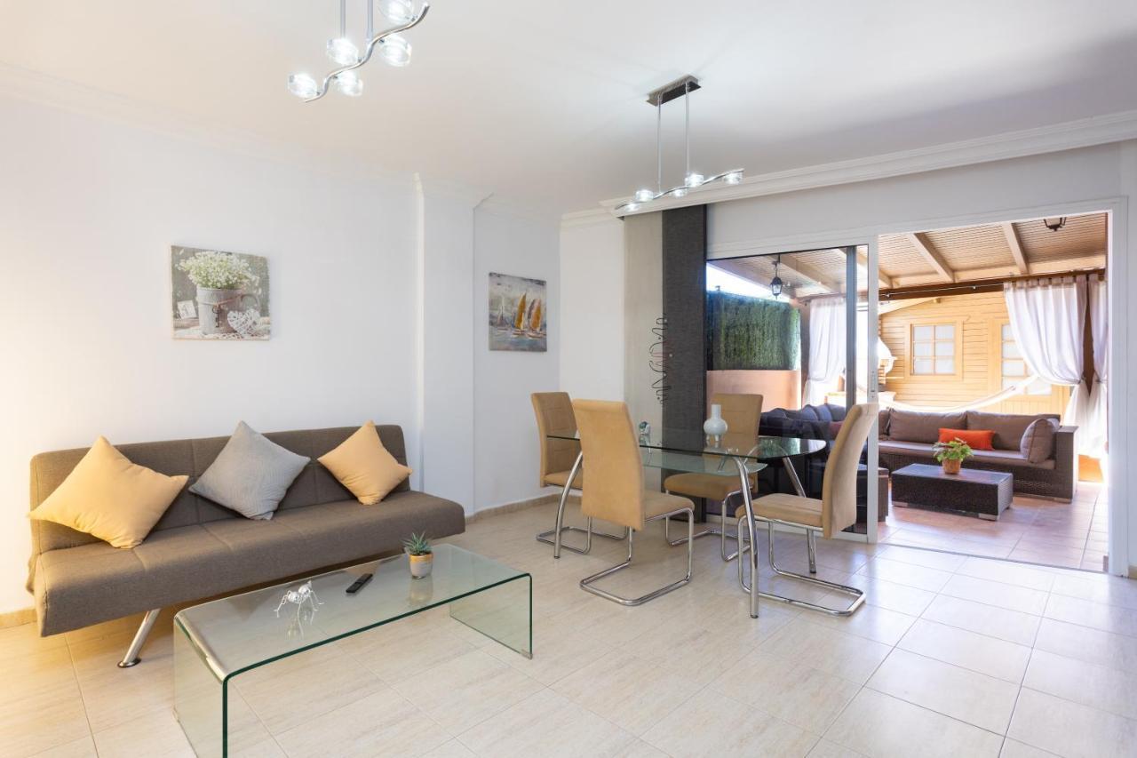 Home2Book Fantastic 160M2 Terrace Flat & Bbq Radazul Bagian luar foto